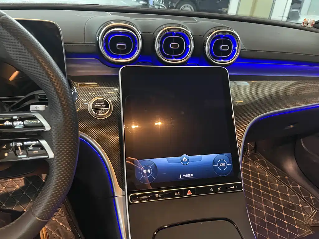 MERCEDES-BENZ C CLASS