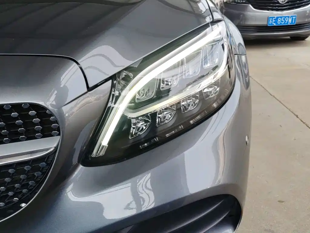 Mercedes-Benz C-Class — миниатюра 24