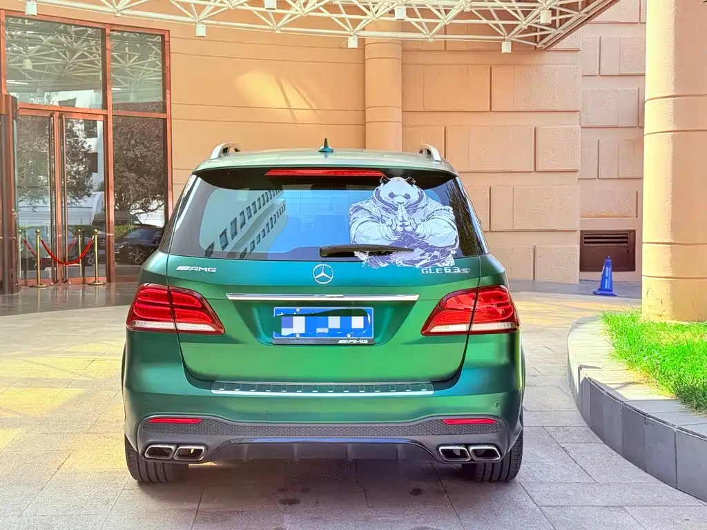 MERCEDES-BENZ GLE AMG