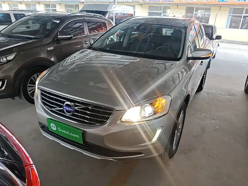 Volvo XC60 — миниатюра 3