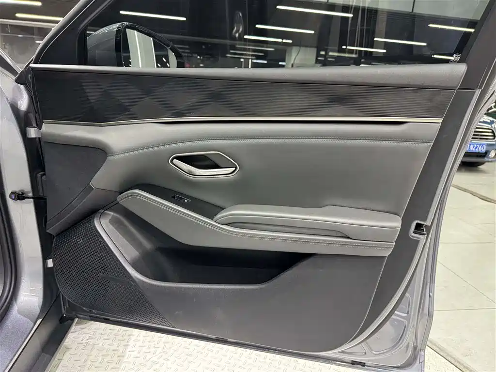 BYD Qin L — миниатюра 26