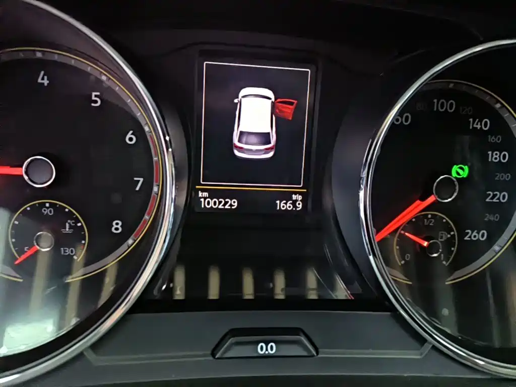 Volkswagen Tiguan L — миниатюра 12
