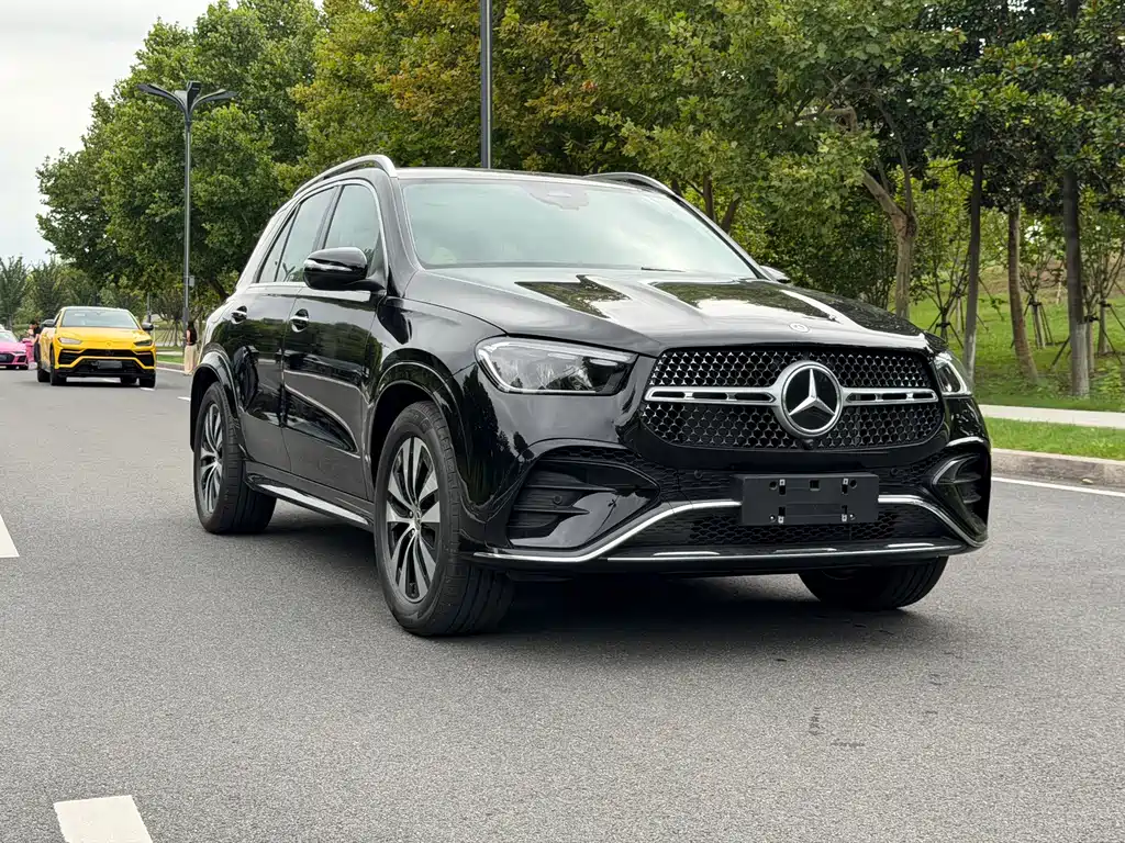 Mercedes-Benz GLE (Import) — миниатюра 3