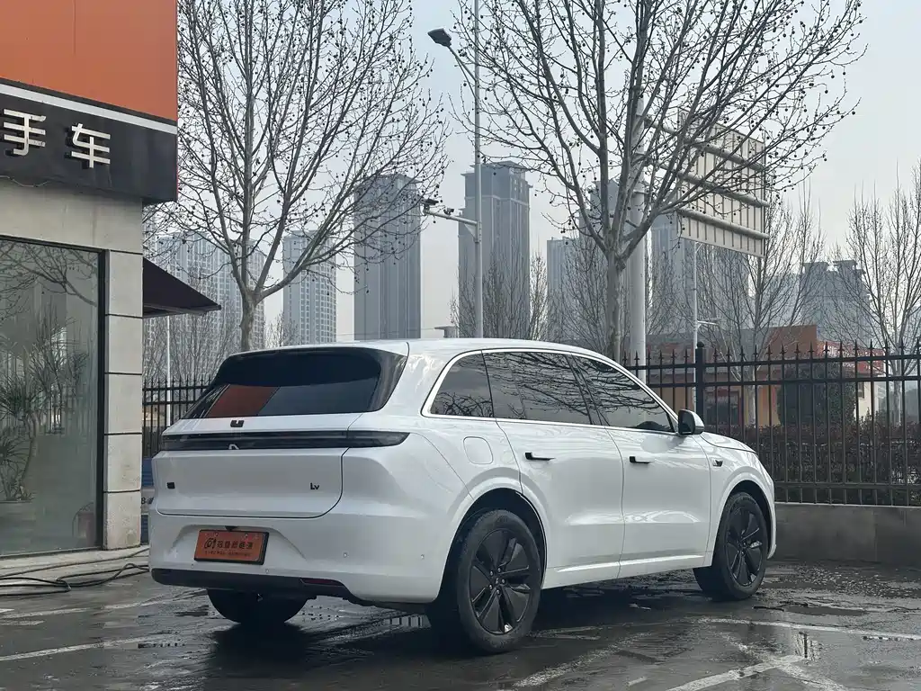 Li Auto IDEAL L6