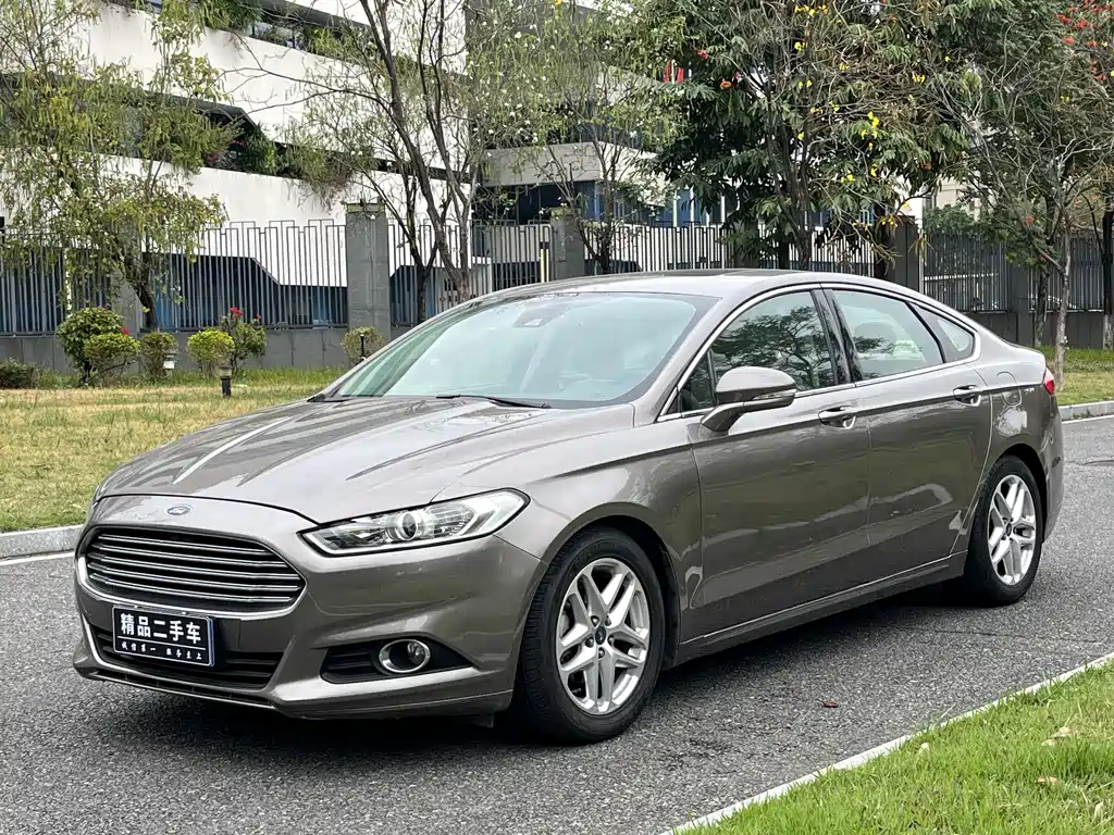 Ford Mondeo 2013