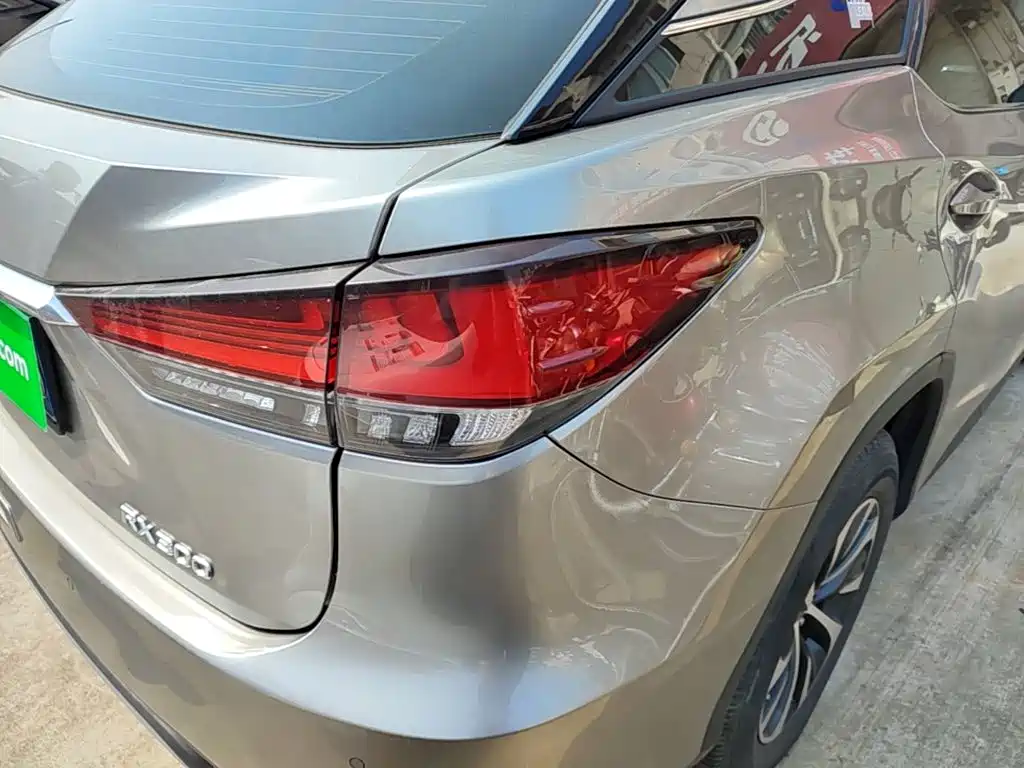 Lexus RX — миниатюра 8