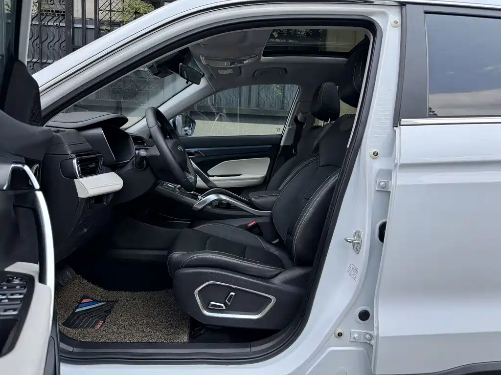 Geely Boyue — миниатюра 4