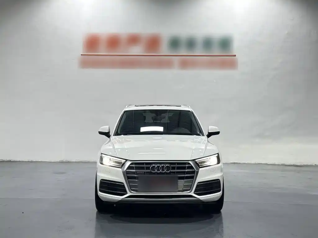 Audi Q5L — миниатюра 8