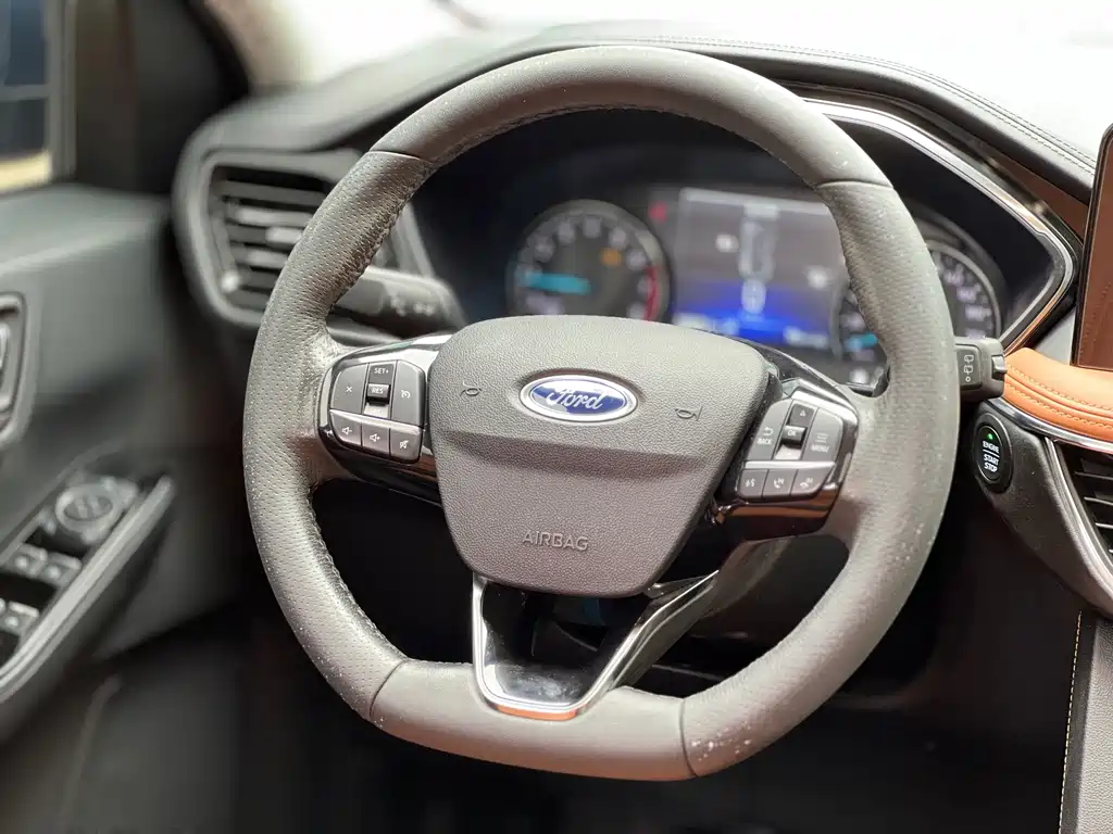 Ford Escape — миниатюра 5
