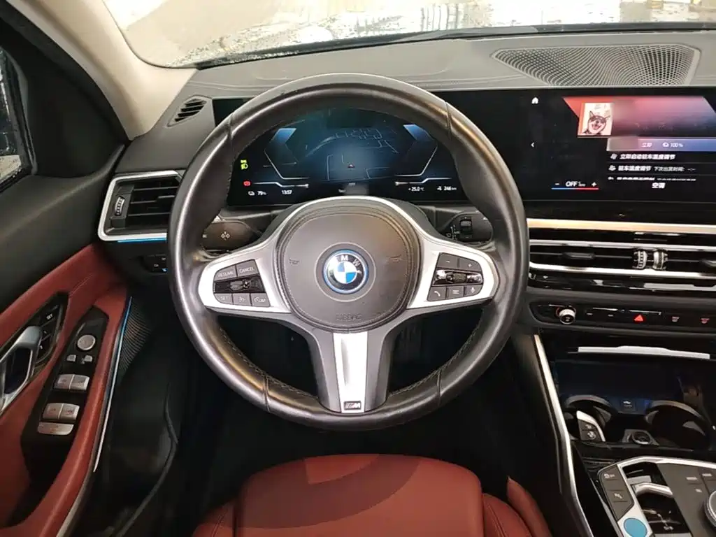 BMW i3 — миниатюра 15