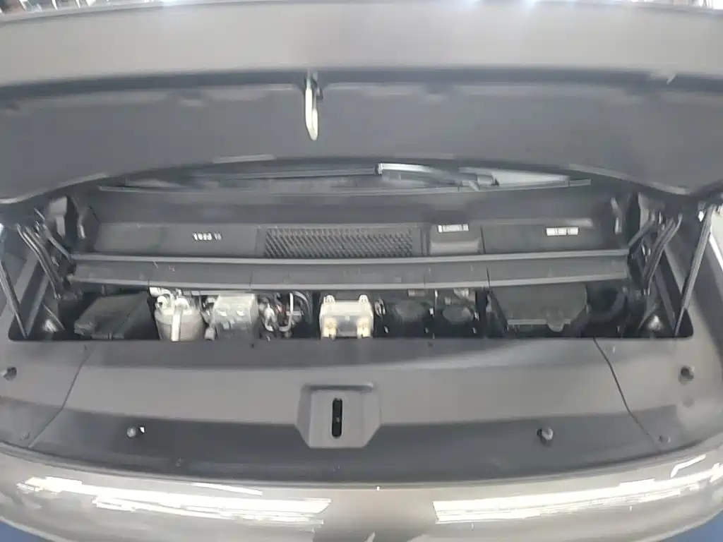 Li Auto Li MEGA — миниатюра 20
