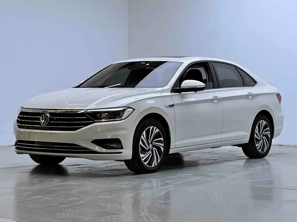 Volkswagen Sagitar 2022