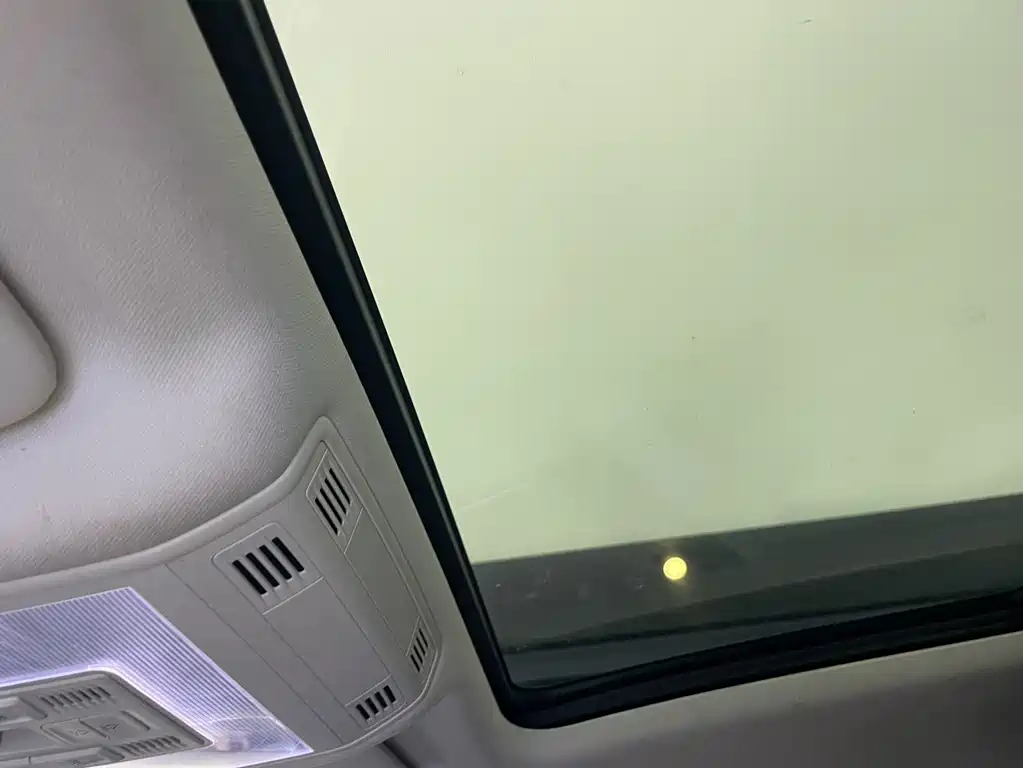 Volkswagen Phideon — миниатюра 18
