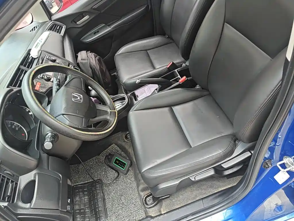 Honda Fit — миниатюра 15