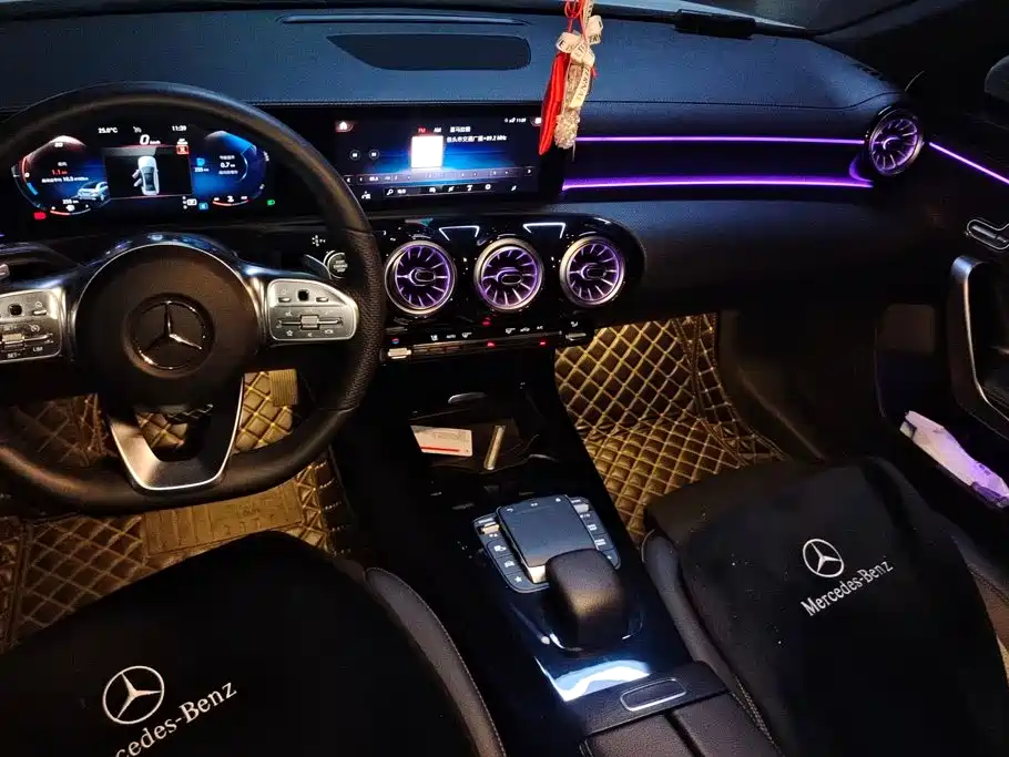 Mercedes-Benz A-Class — миниатюра 12