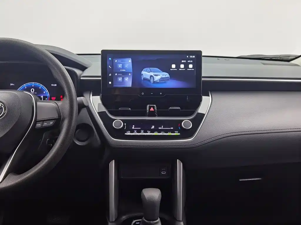 Toyota Frontlander — миниатюра 12