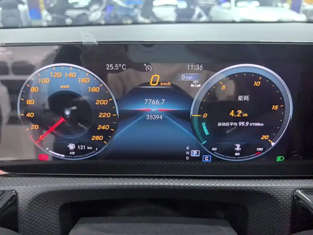 Mercedes-Benz A-Class — миниатюра 12