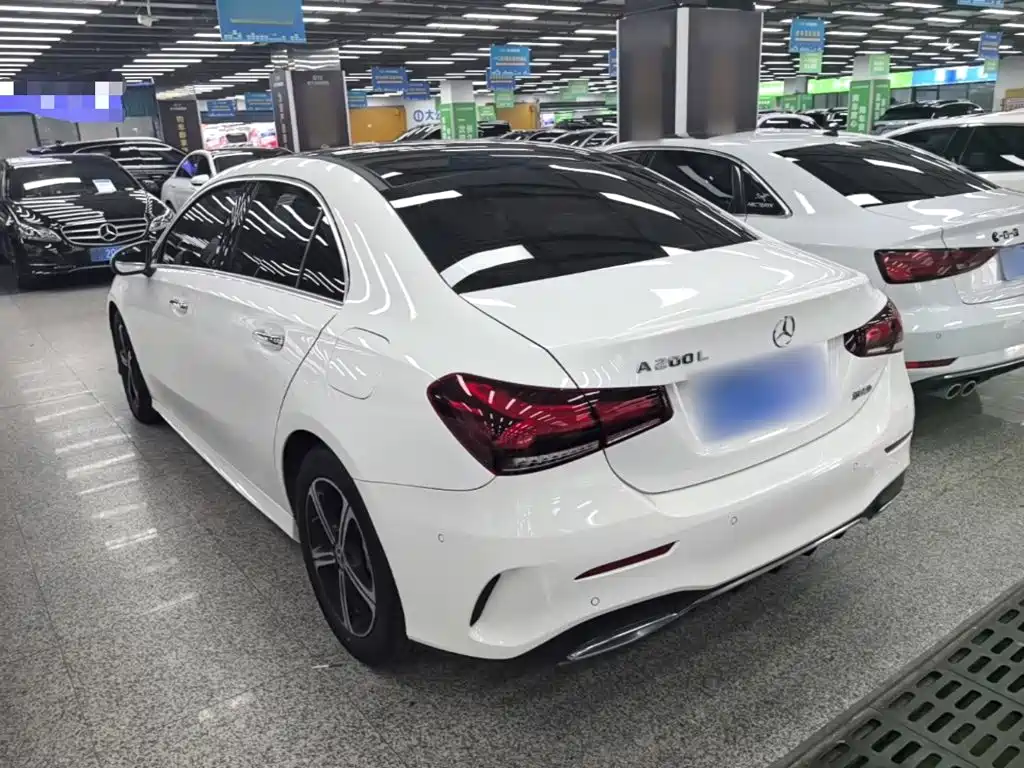 Mercedes-Benz A-Class — миниатюра 5