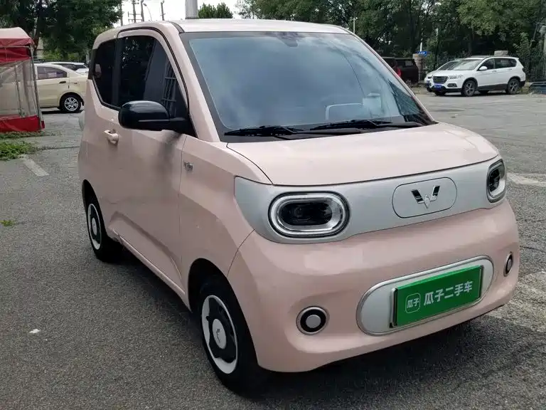 Wuling MINIEV — миниатюра 4