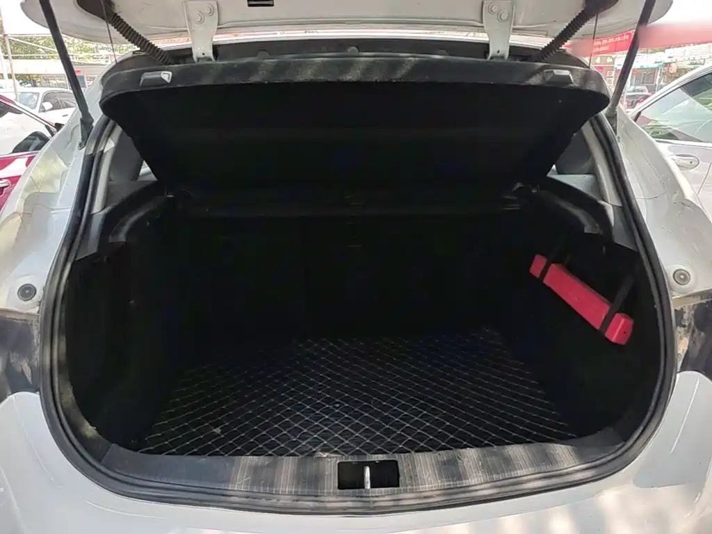 Buick Excelle — миниатюра 19