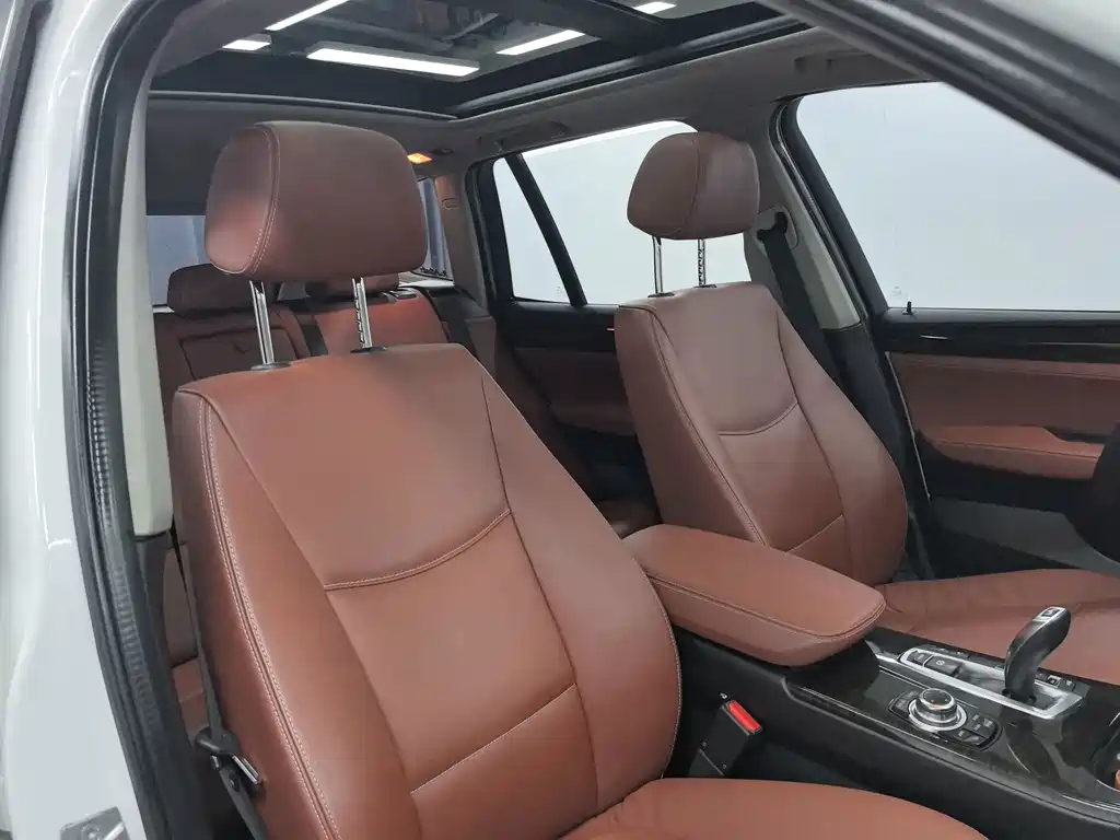 BMW X3 (Import) — миниатюра 14