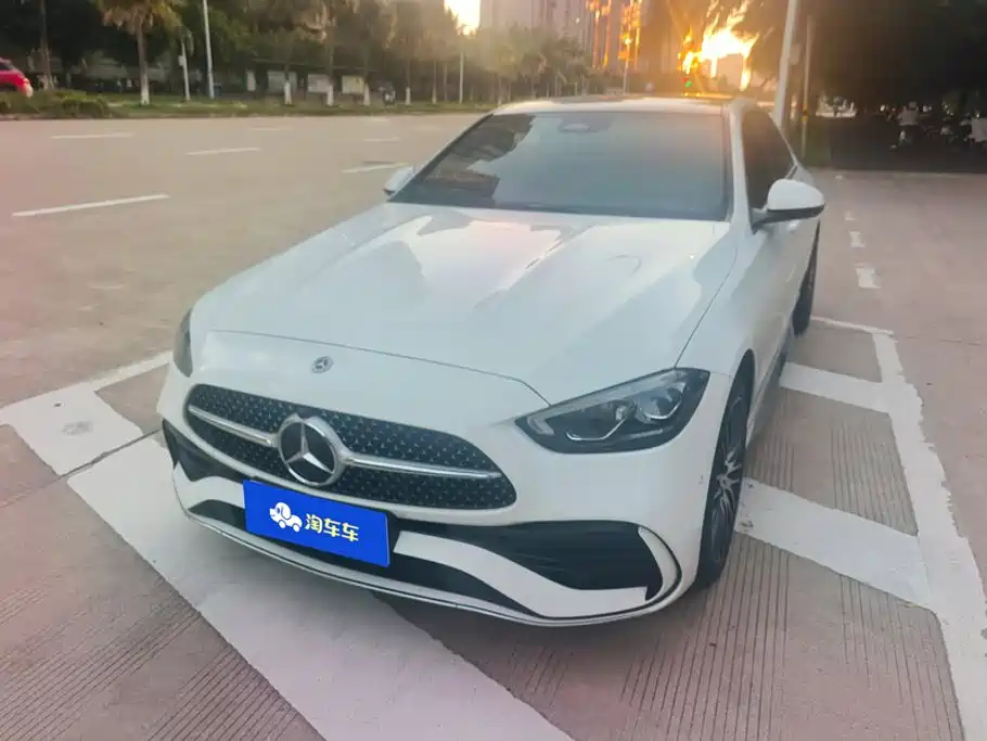 Mercedes-Benz C-Class — миниатюра 2
