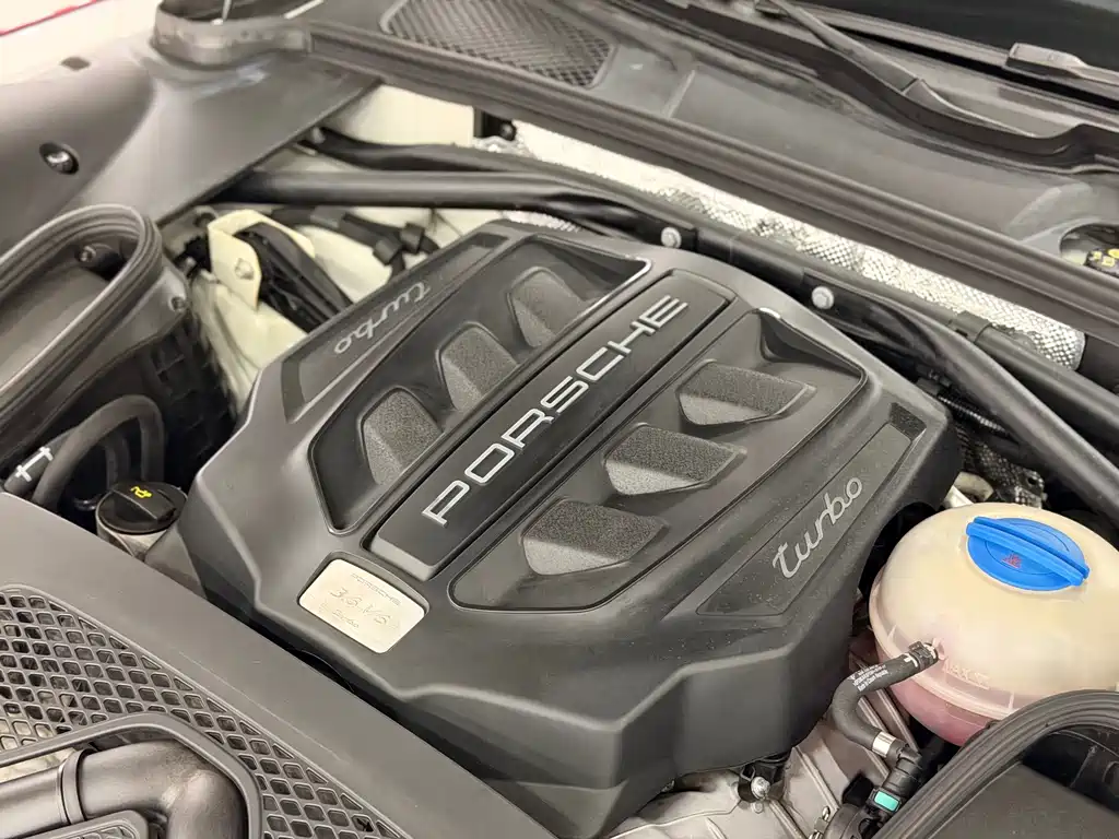 Porsche Macan — миниатюра 21