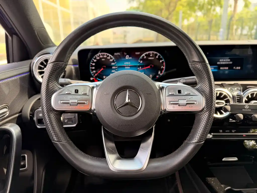 Mercedes-Benz A-Class — миниатюра 16
