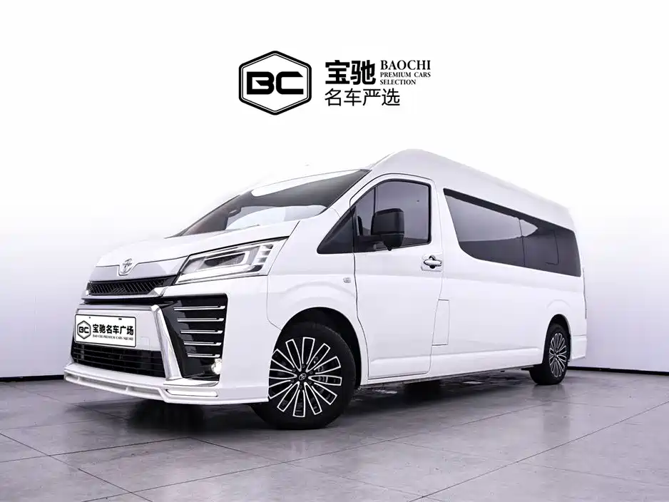 Toyota Hiace 2024
