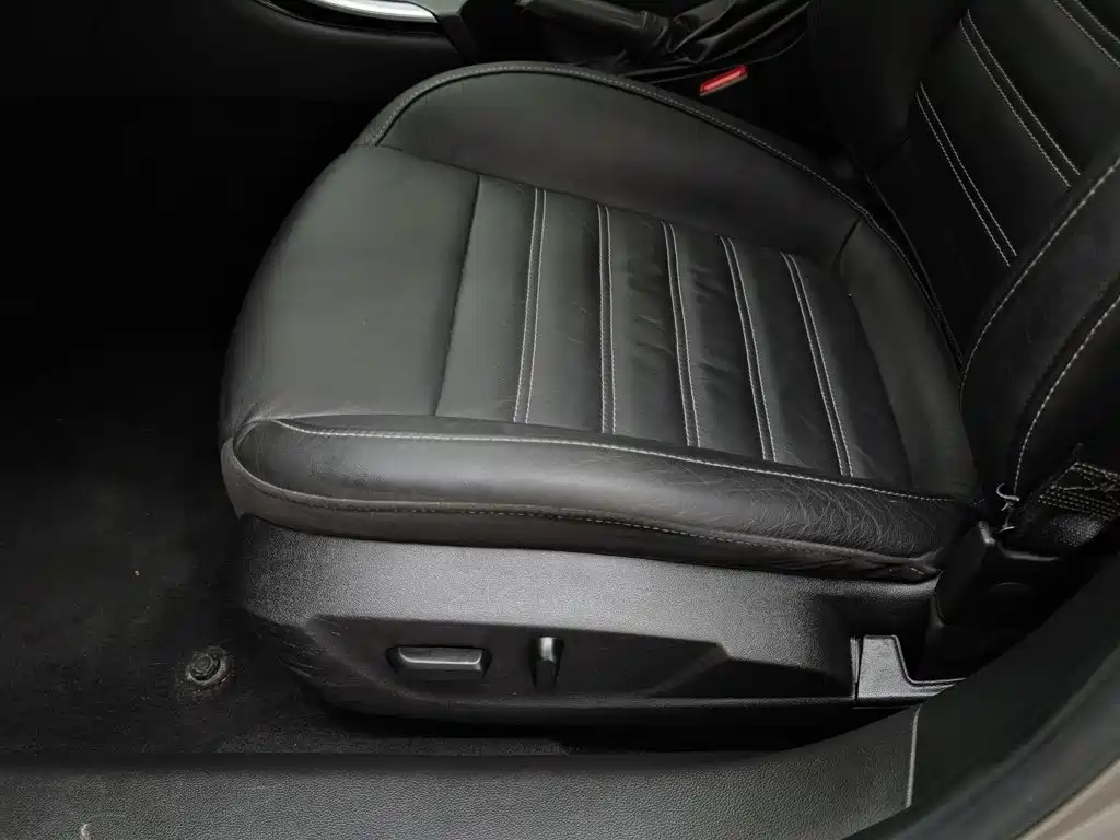 Buick Regal — миниатюра 20