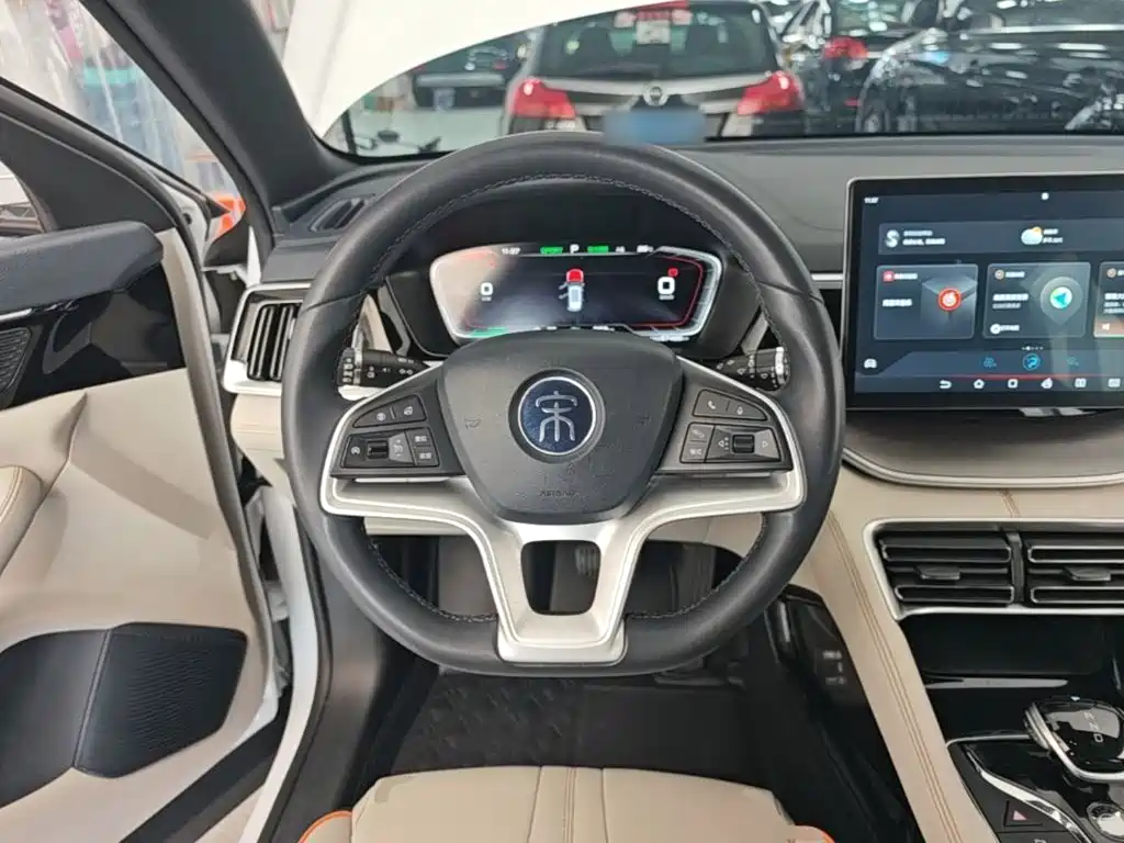 BYD PLUS New Energy — миниатюра 11
