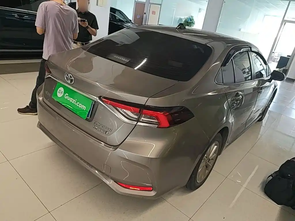 Toyota Corolla — миниатюра 7