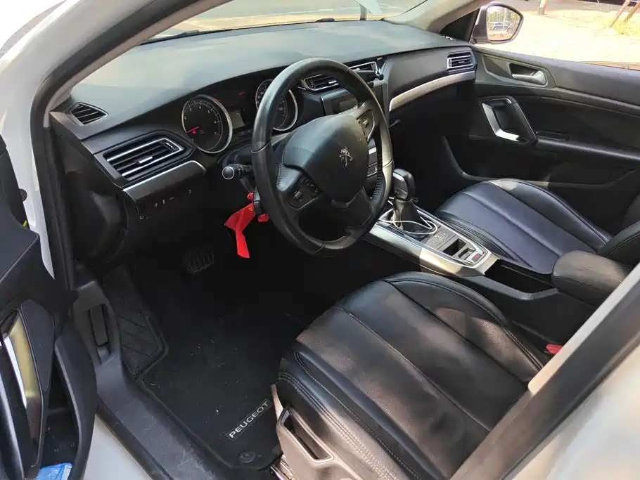 Peugeot 408 — миниатюра 9