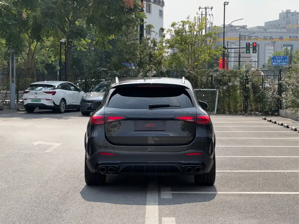 Mercedes-Benz GLC AMG — миниатюра 4
