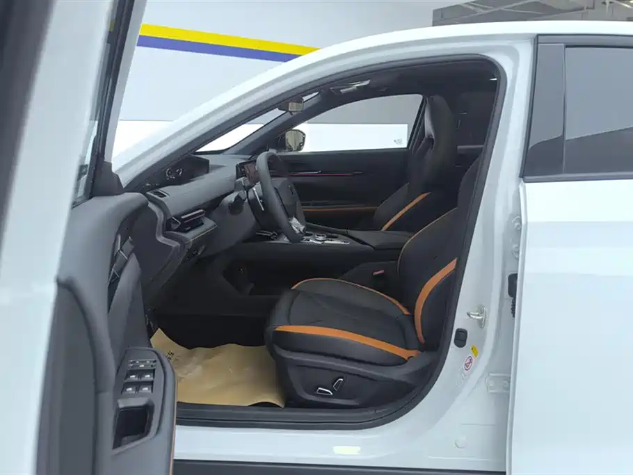 Changan UNI-V 2024 1.5T