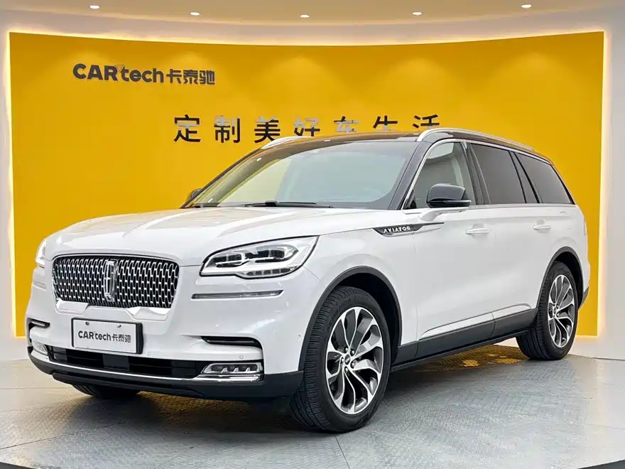 Lincoln Aviator — миниатюра 8