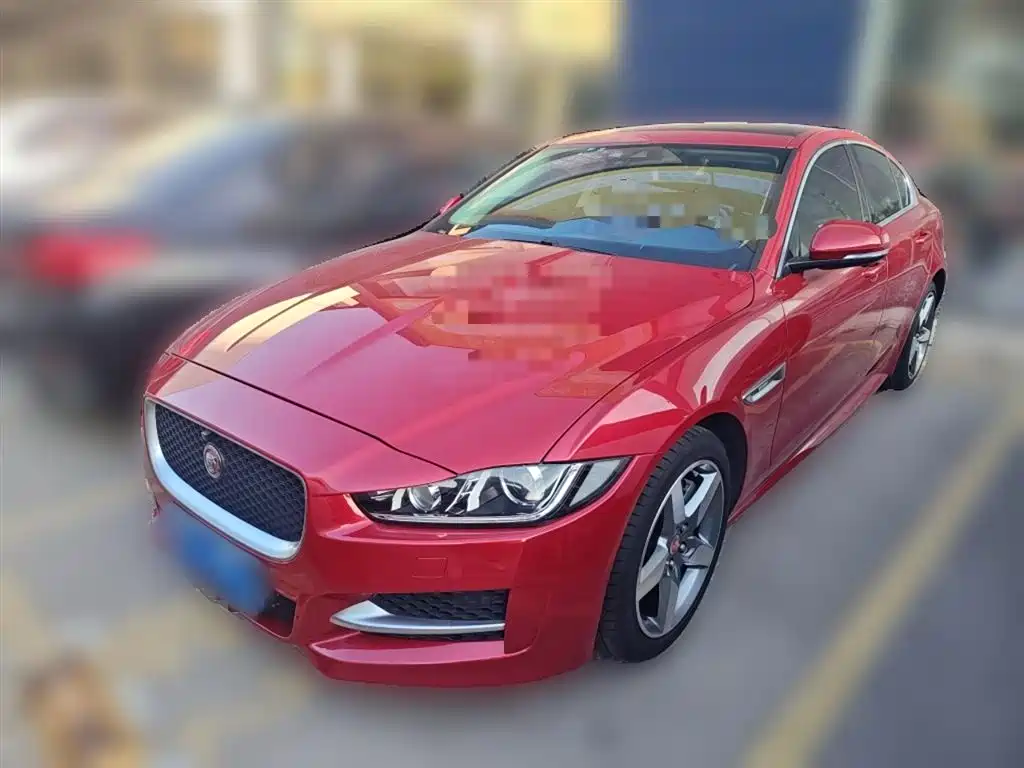 Jaguar XE 2016