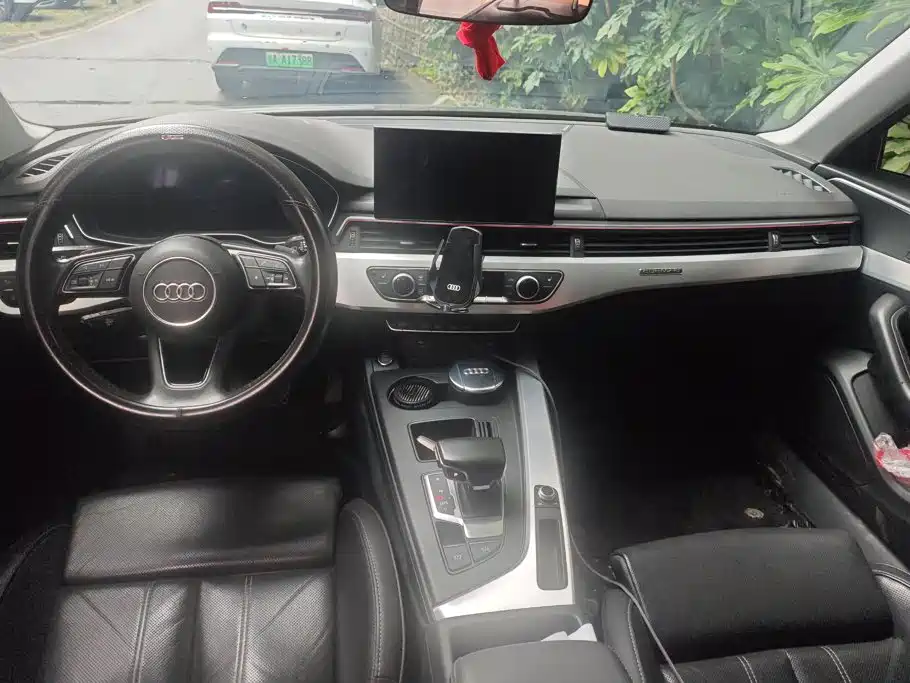 Audi A4L — миниатюра 12