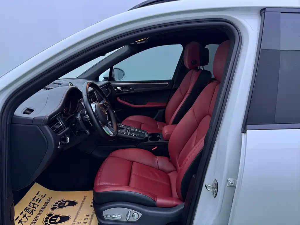 Porsche Macan — миниатюра 25