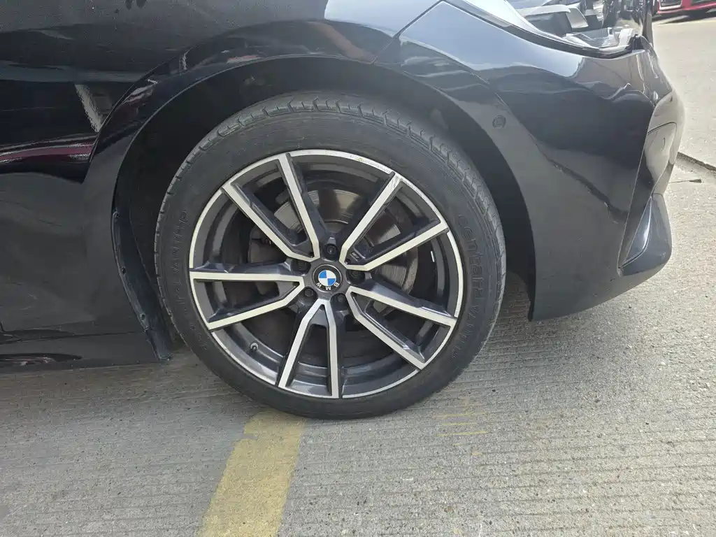 BMW 3 Series — миниатюра 24
