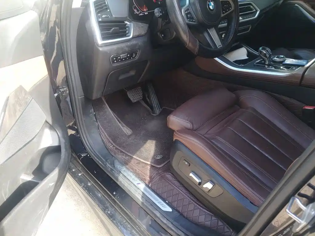 BMW X5 (Import) — миниатюра 14