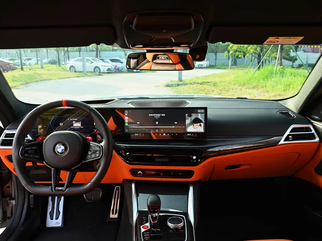 BMW M4 — миниатюра 8