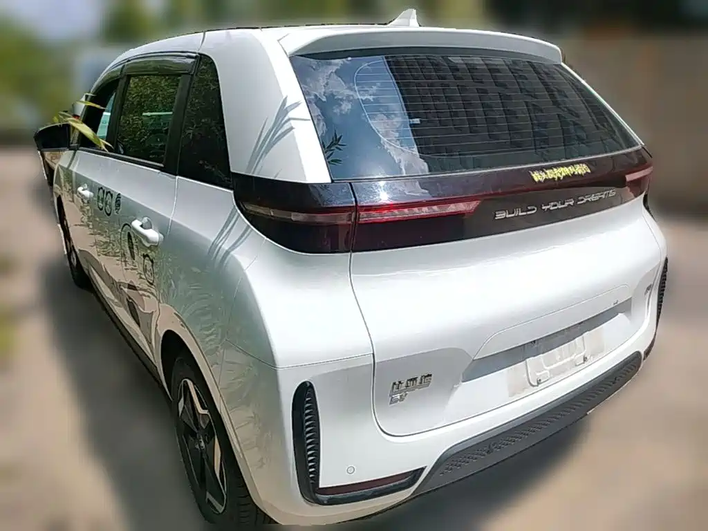 BYD D1 — миниатюра 7