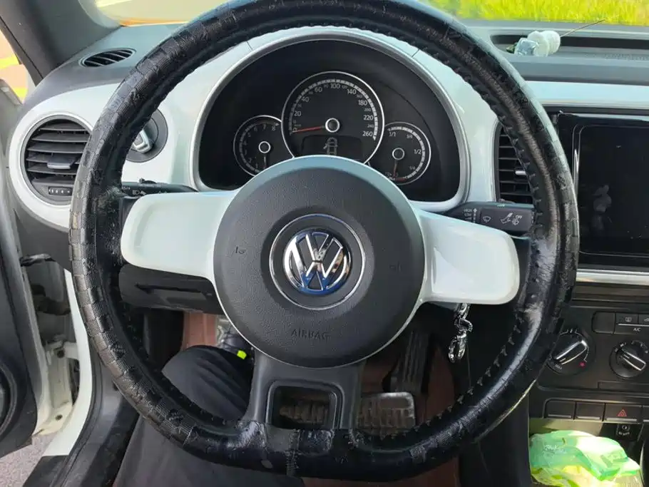 Volkswagen Beetle — миниатюра 15