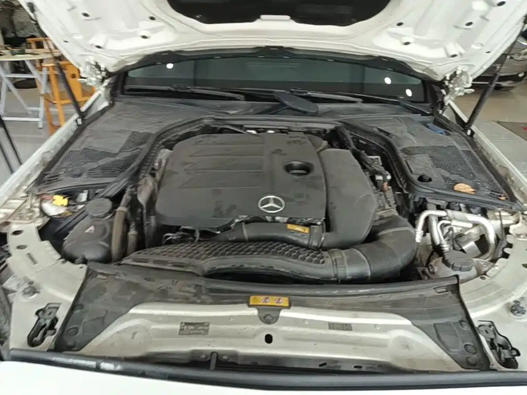 Mercedes-Benz C-Class — миниатюра 20