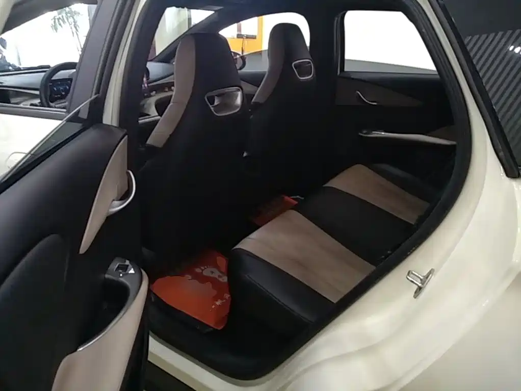 BYD Dolphin — миниатюра 17