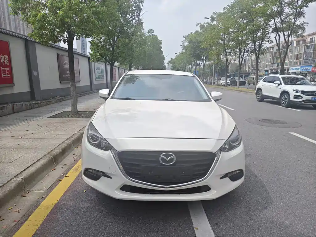 Mazda 3 Axela — миниатюра 2