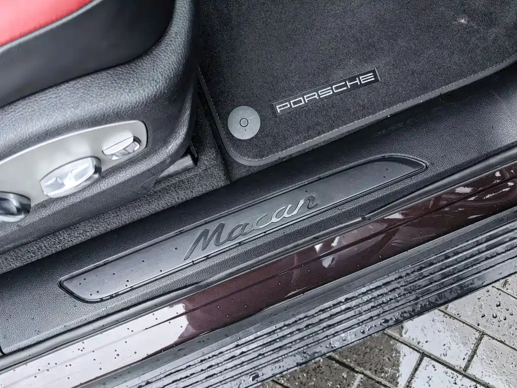Porsche Macan — миниатюра 15