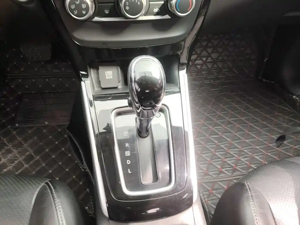 Nissan Sylphy — миниатюра 14