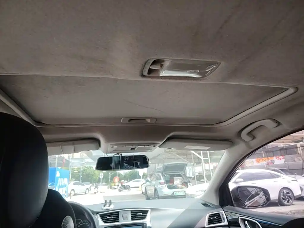 Nissan Sylphy — миниатюра 18